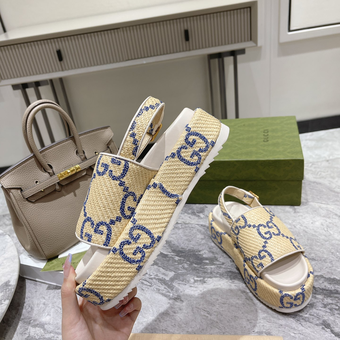 Gucci GG Platform Sandal - FashionPlug