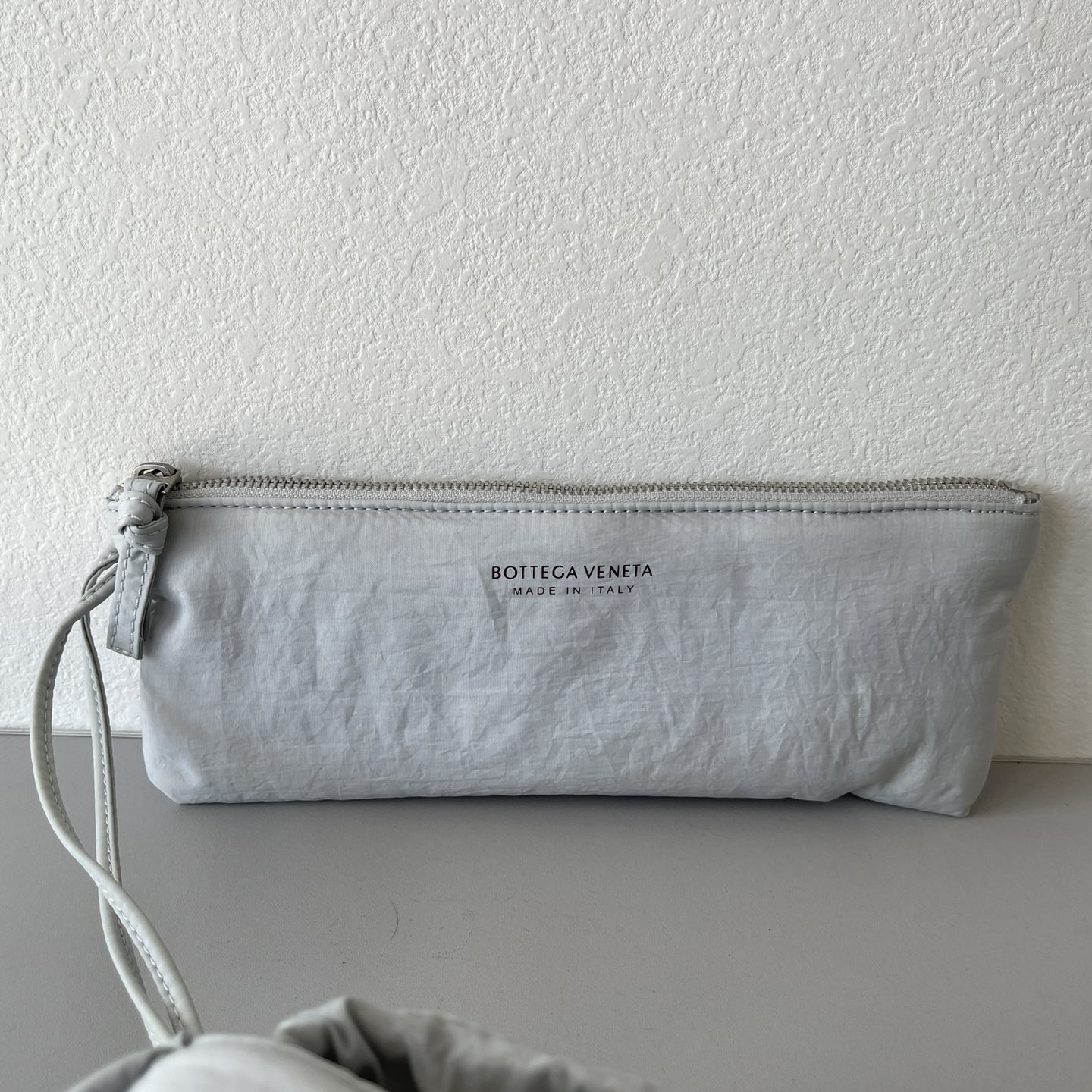 Bottega Veneta Padded Tech Cassette Padded Intreccio Nylon Cross-Body Bag(30-15-7.5cm) - FashionPlug