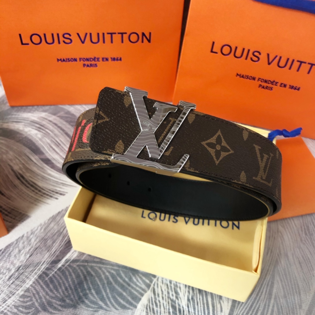 Louis Vuitton LV Pyramide Cities Exclusive 40MM Reversible Belt—Hong Kong - FashionPlug