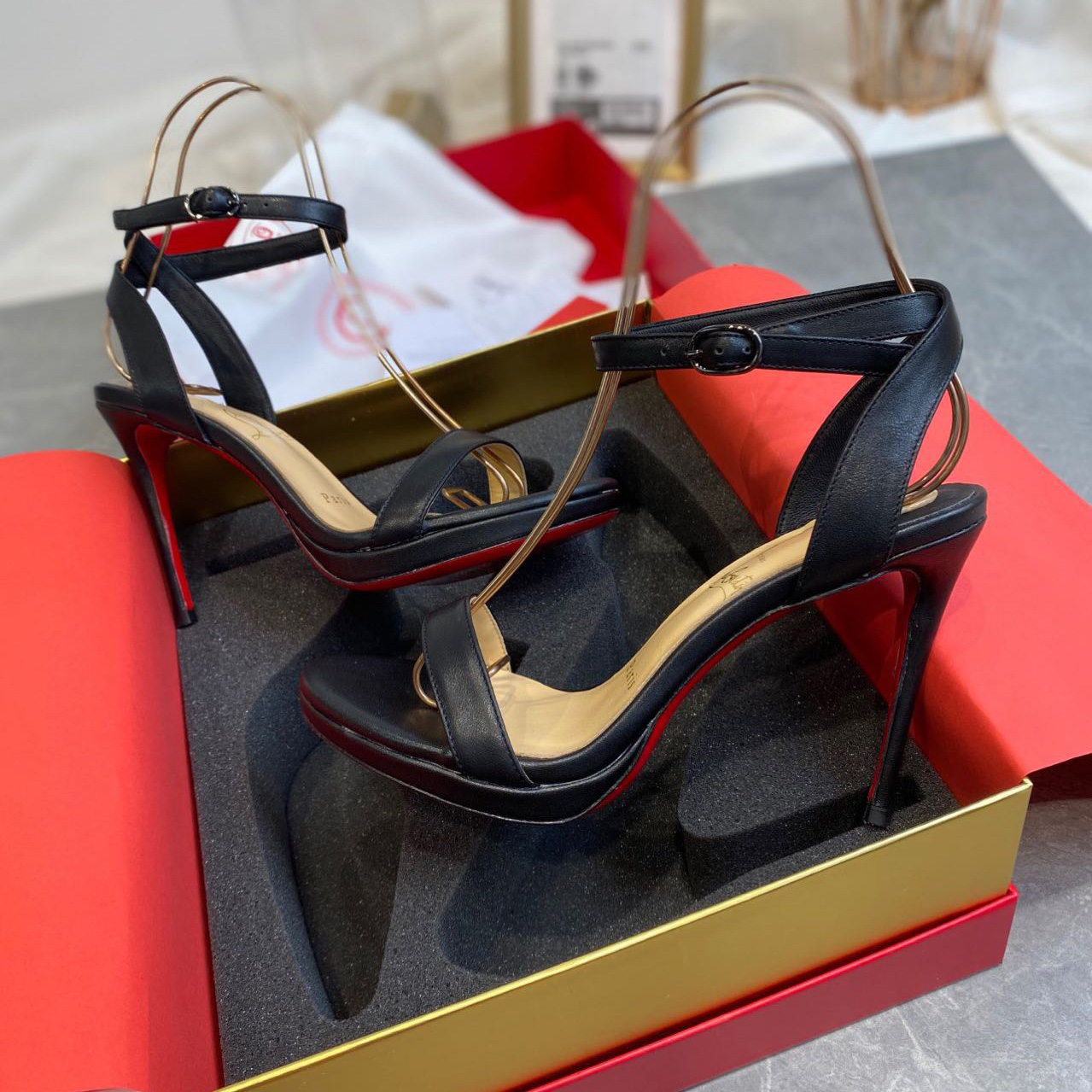 Christian Louboutin Loubigirl 100 mm - FashionPlug
