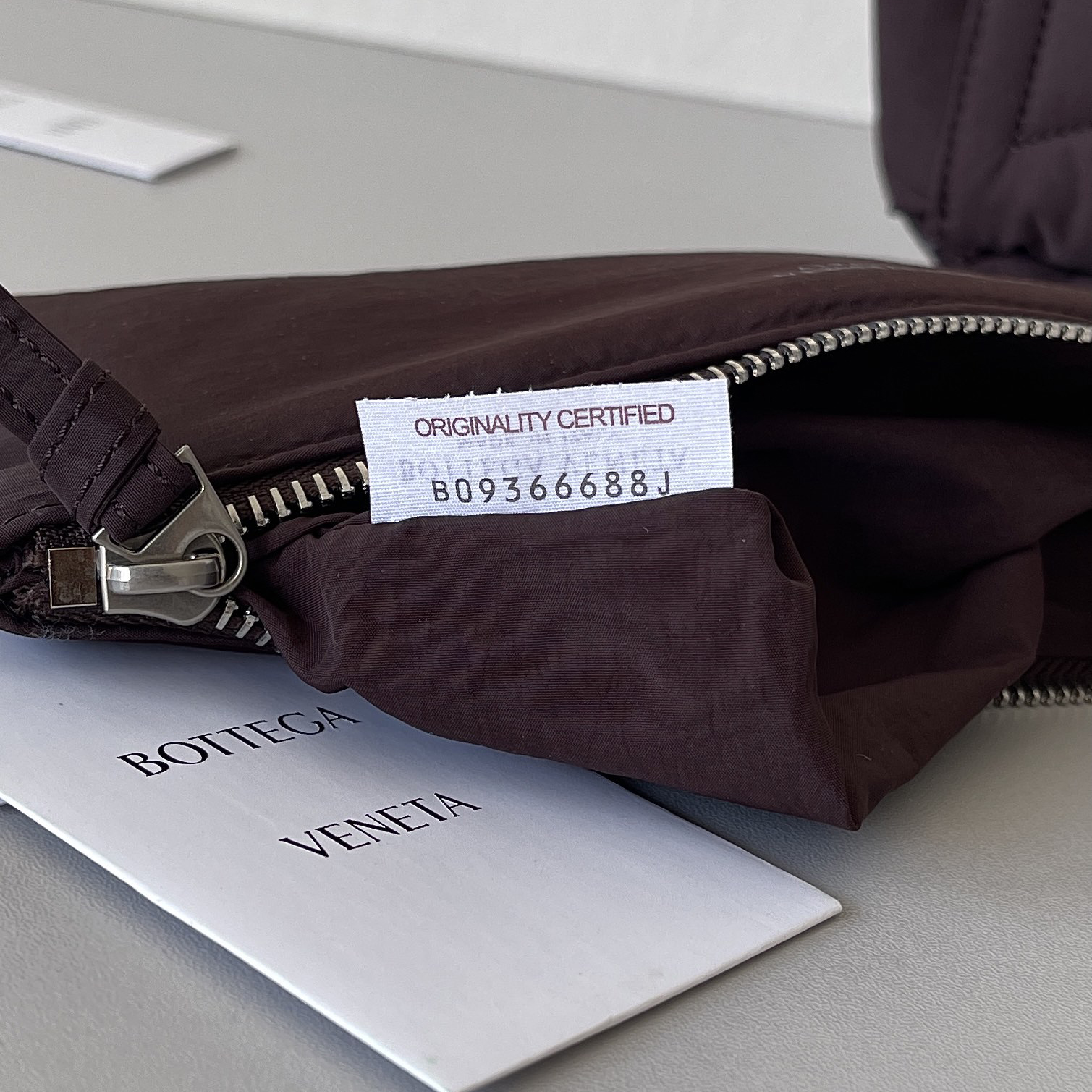 Bottega Veneta Padded Tech Cassette Padded Intreccio Nylon Cross-Body Bag(30-15-7.5cm) - FashionPlug