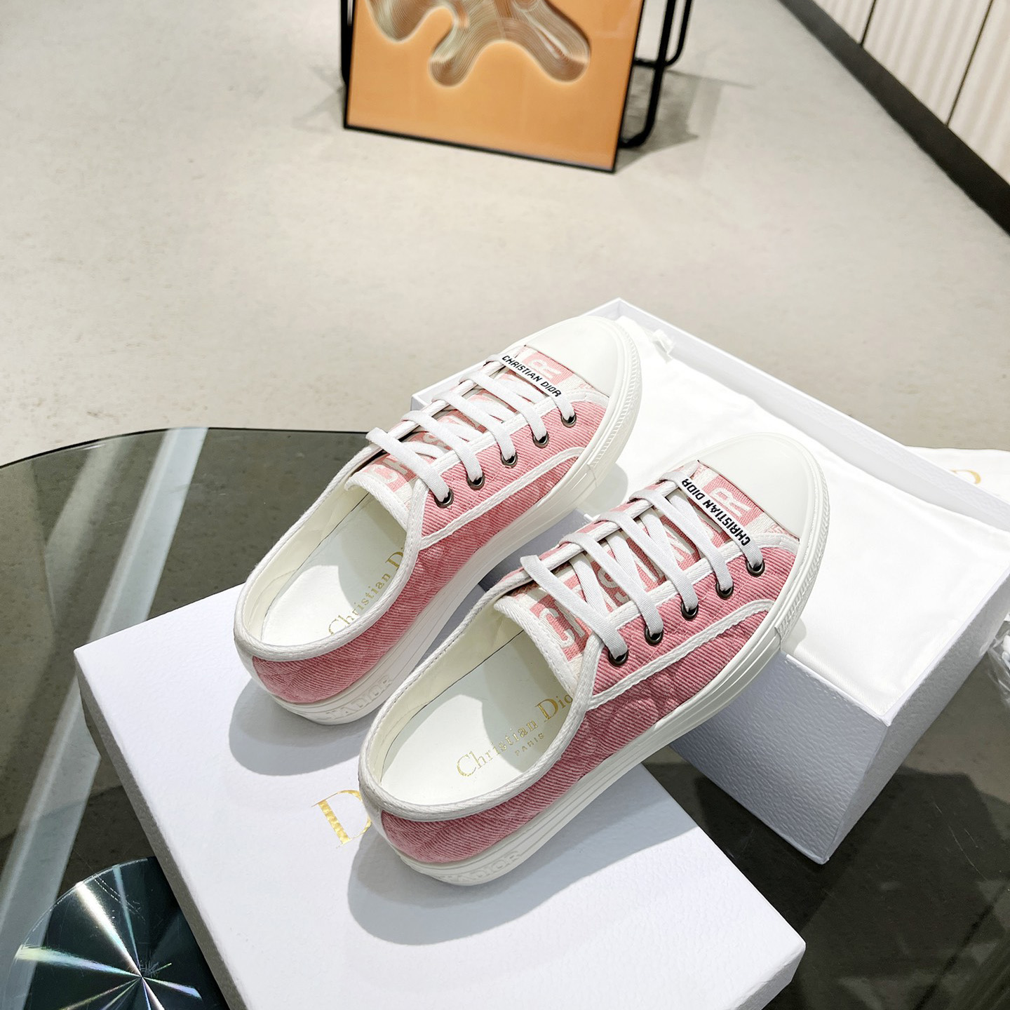Dior Walk'n' Dior  Sneaker - FashionPlug