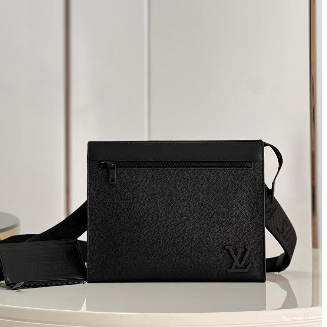 Louis Vuitton Messenger Voyage(28-21-6cm)    M59329 - FashionPlug