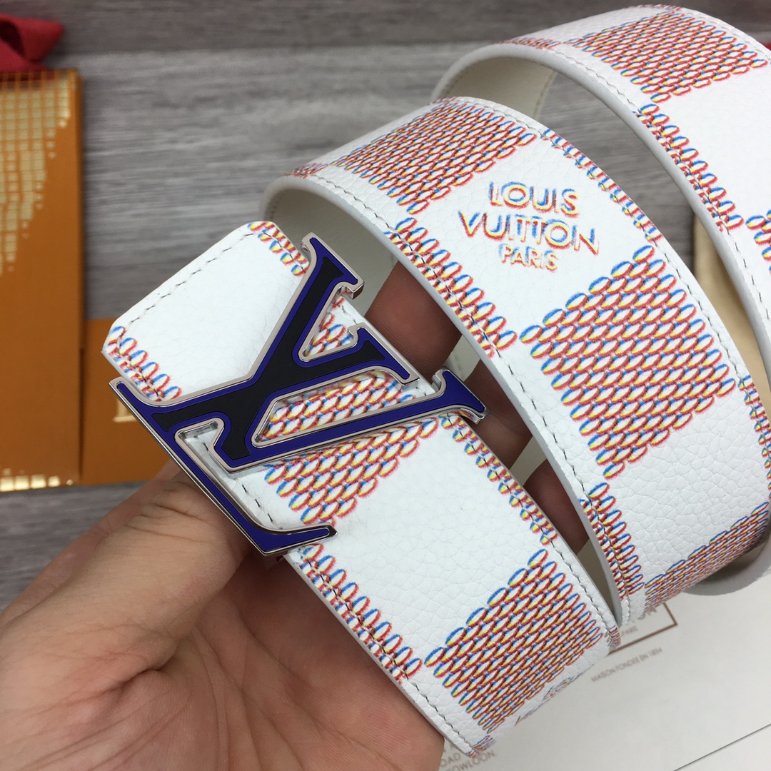 Louis Vuitton LV Optic 40MM Reversible Belt   M0556S - FashionPlug