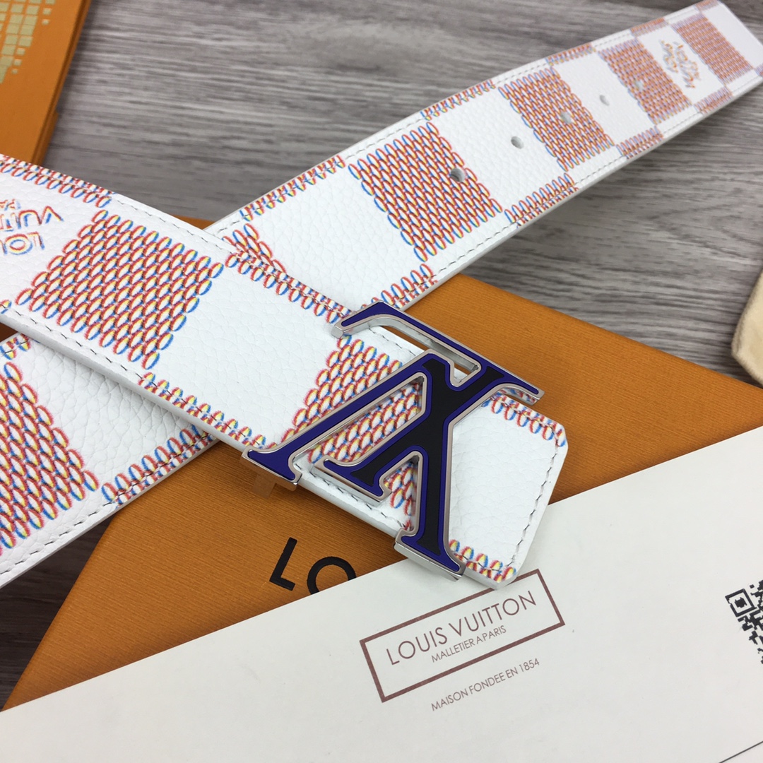 Louis Vuitton LV Optic 40MM Reversible Belt   M0556S - FashionPlug