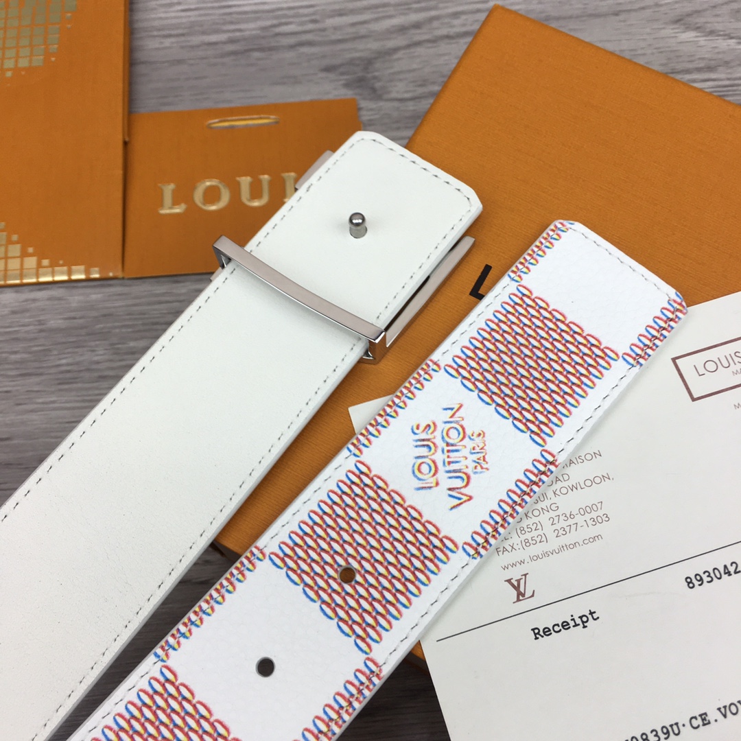 Louis Vuitton LV Optic 40MM Reversible Belt   M0556S - FashionPlug