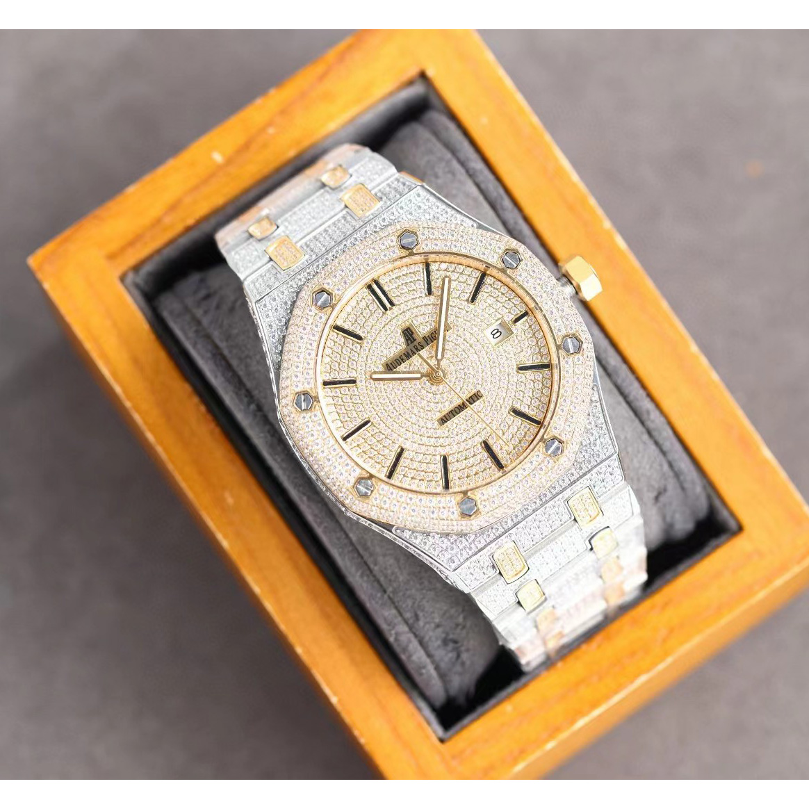 Audemars Piguet  Watch  - FashionPlug