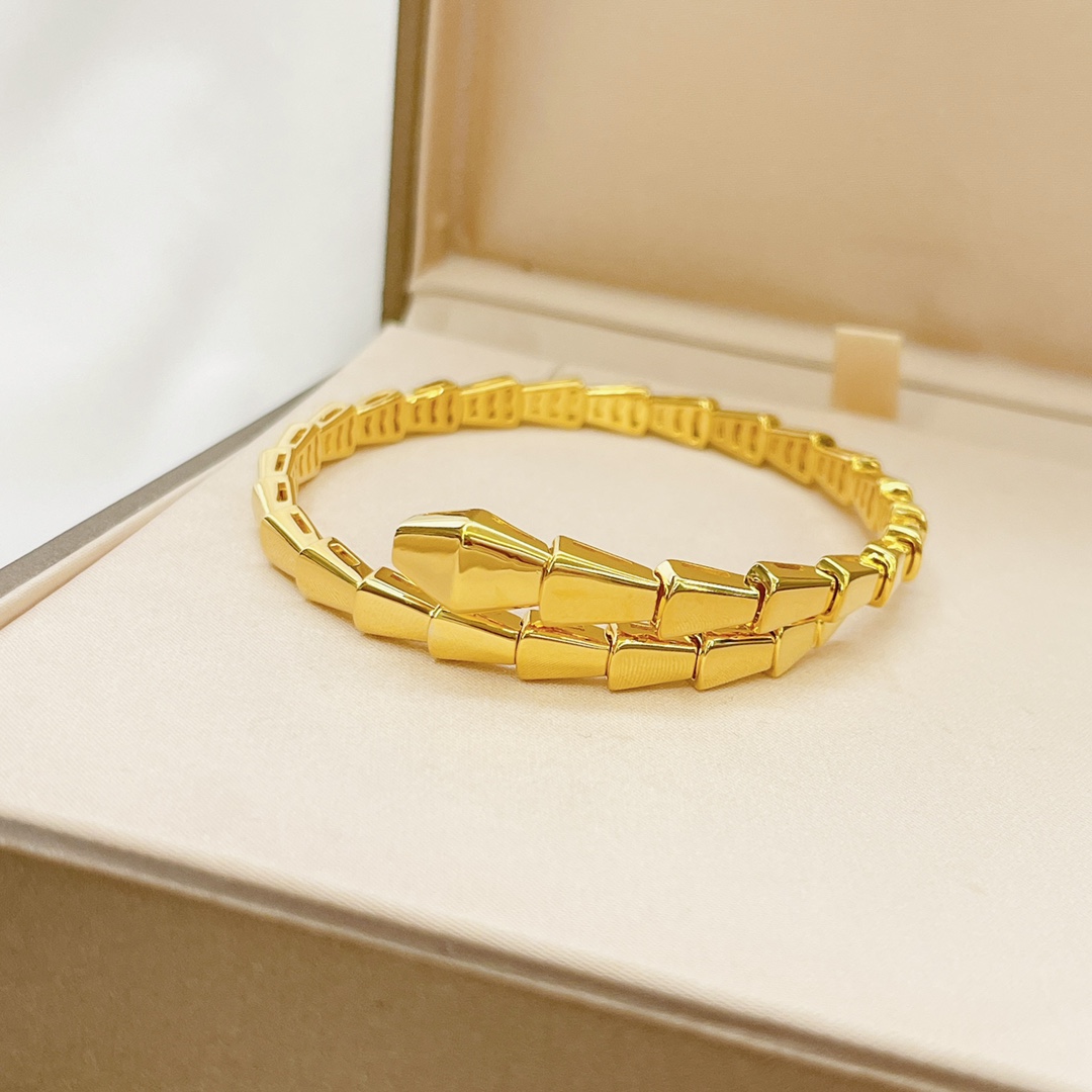Bvlgari Serpenti Viper Bracelet - FashionPlug