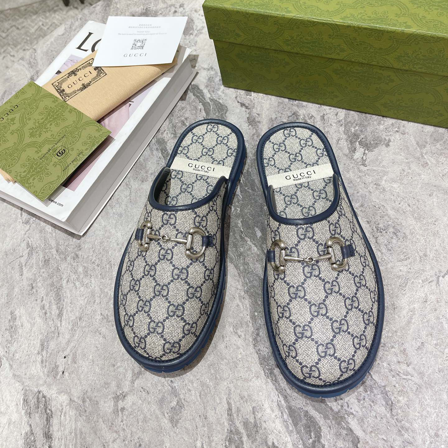 Gucci Men's Slipper With Horsebit - FashionPlug