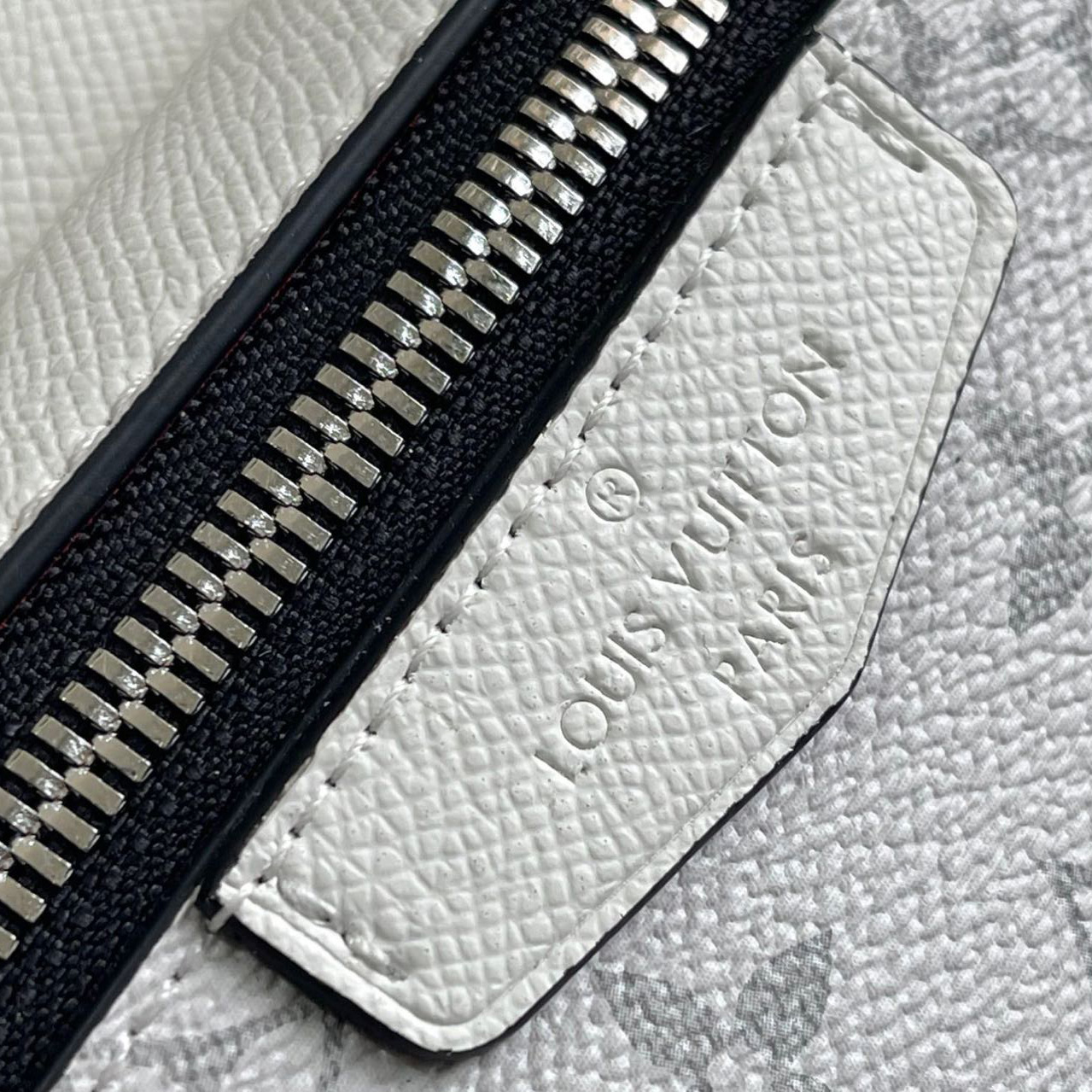 Louis Vuitton Monogram Leather Bumbag   (21-17-5cm)    M30247 - FashionPlug