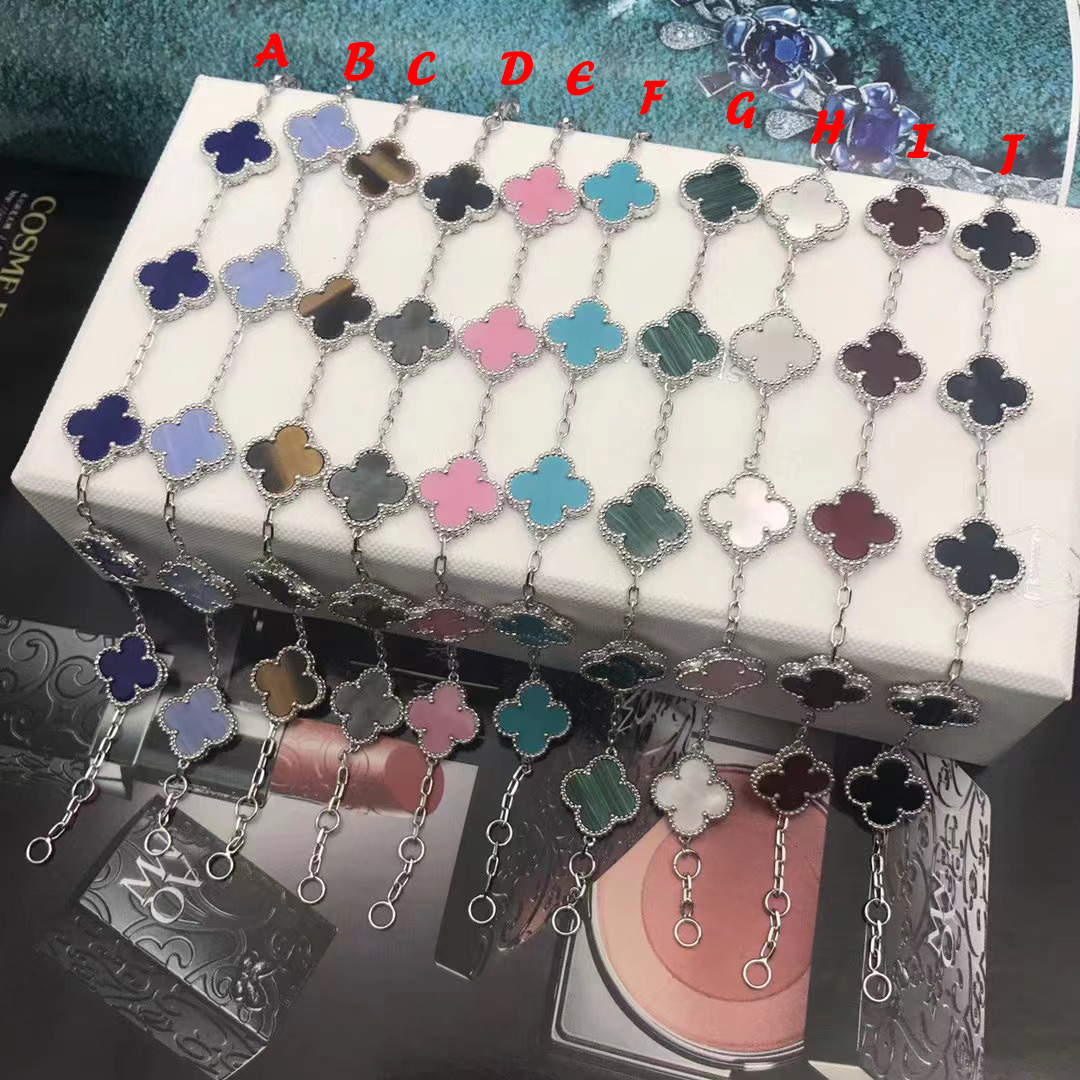 Van Cleef & Arpels Jewelry Bracelet - FashionPlug