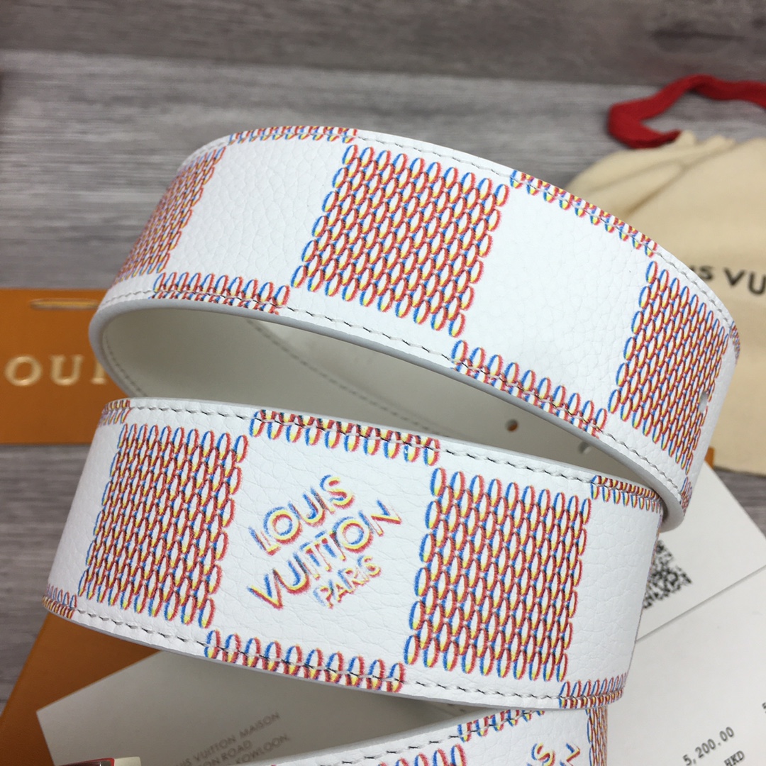 Louis Vuitton LV Optic 40MM Reversible Belt   M0556S - FashionPlug
