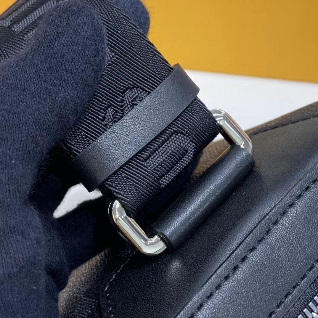 Louis Vuitton Amazone Sling Bag(17-21-6cm) - FashionPlug