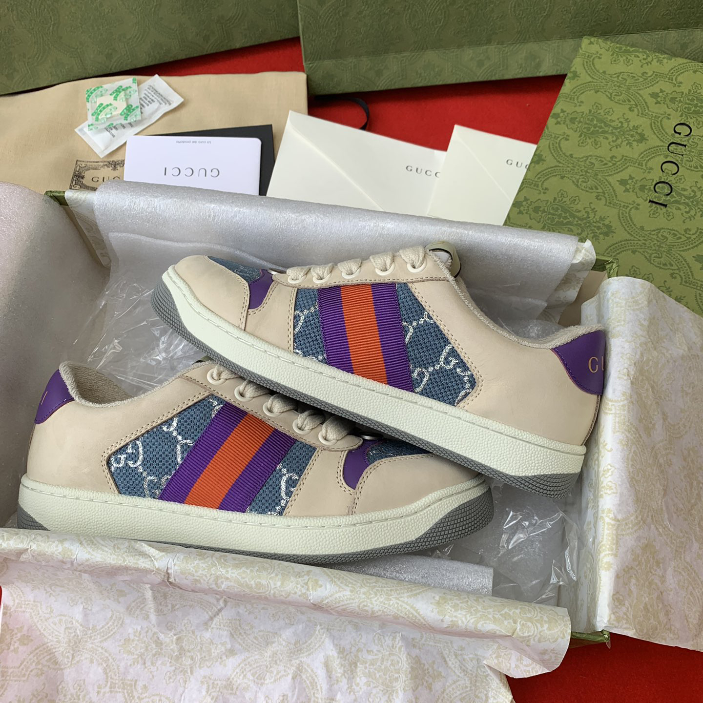 Gucci women's & Men's Screener Sneaker With We - FashionPlug