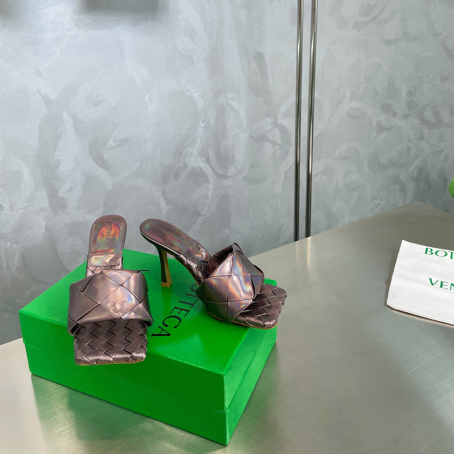 Bottega Veneta  Intreccio Metallized Leather Mules - FashionPlug