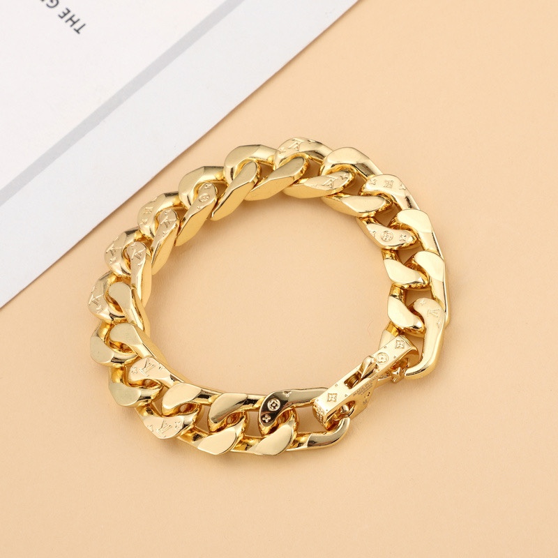 Louis Vuitton LV Chain Links Bracelet  21cm   M00305 - FashionPlug