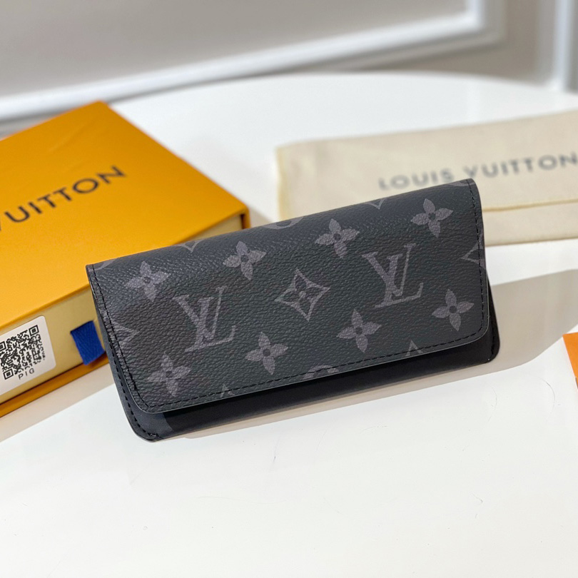 Louis Vuitton Woody Glasses Case   GI0296 - FashionPlug
