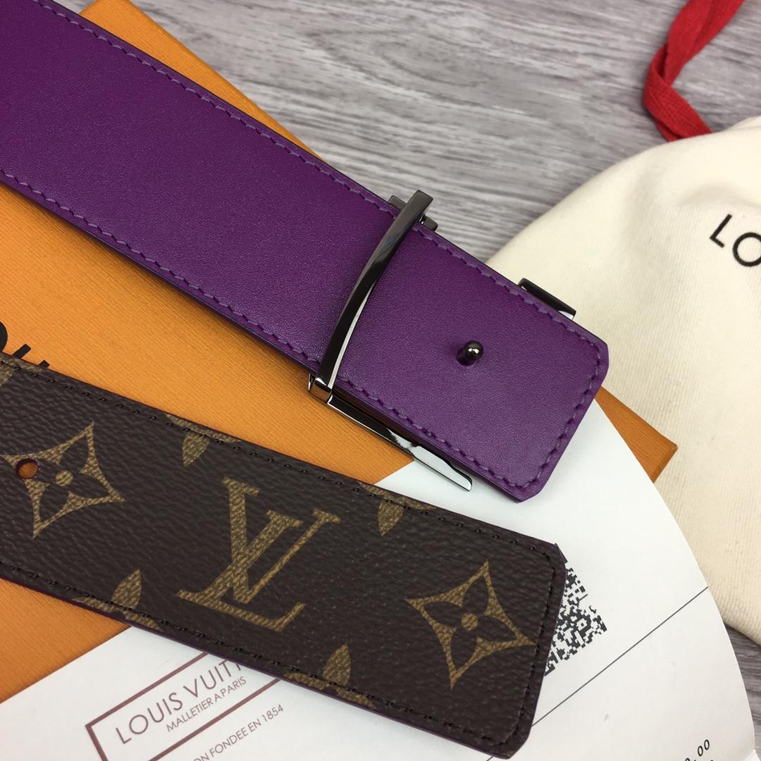 Louis Vuitton LV Initiales 40MM Reversible Belt - FashionPlug