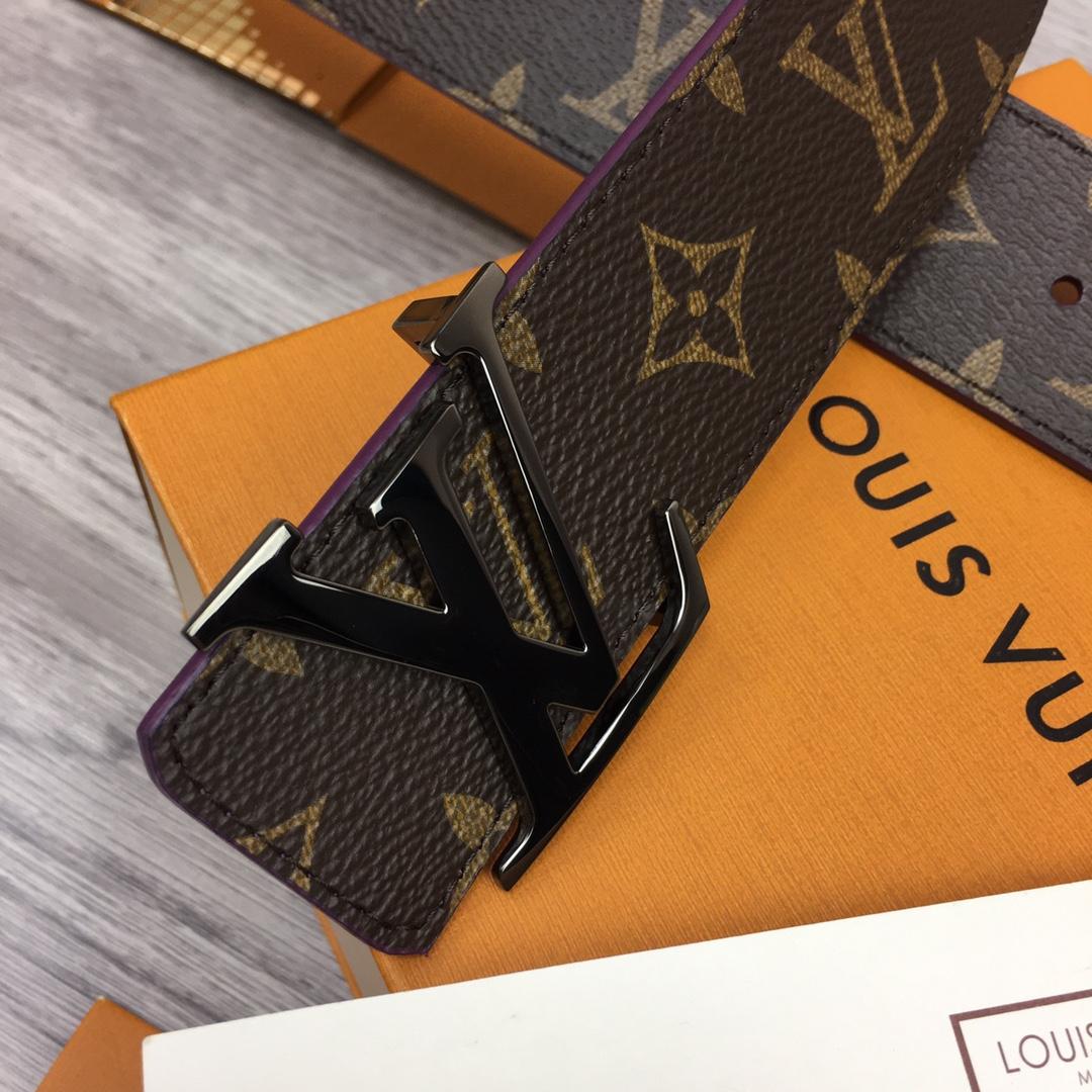 Louis Vuitton LV Initiales 40MM Reversible Belt - FashionPlug