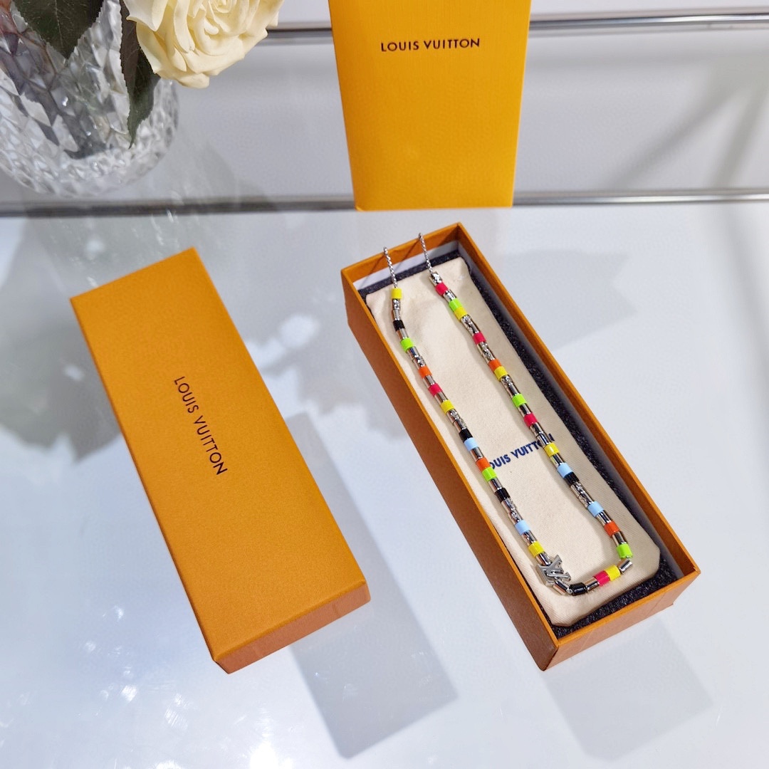 Louis Vuitton LV Paradise Necklace       MP3328 - FashionPlug