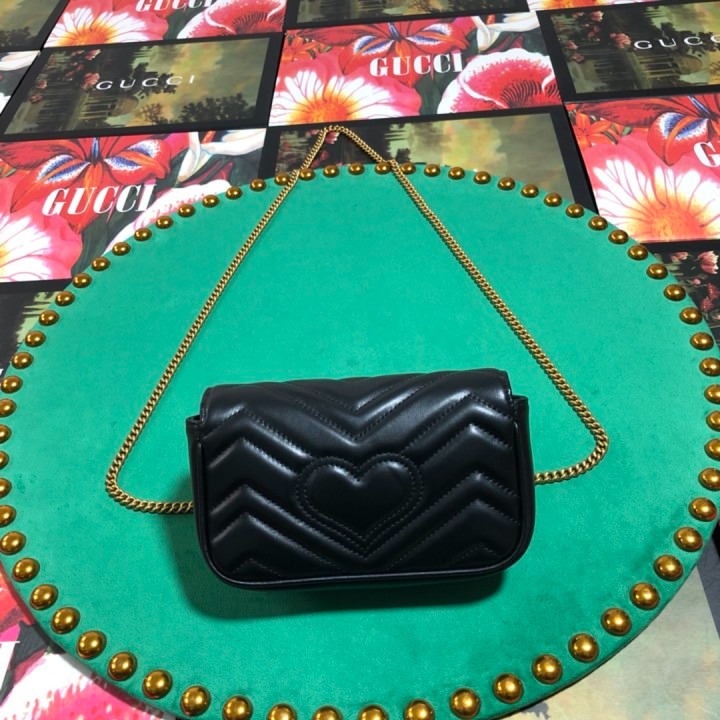 Gucci GG Marmont Matelassé Lather Super Mini Bag(16.5-10.2-5.1cm) - FashionPlug