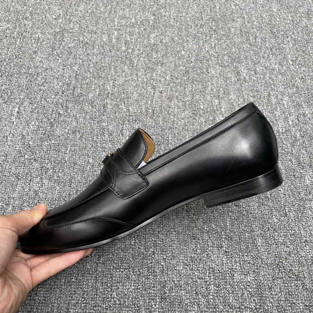 Gucci Men's Loafer With Interlocking G(Upon UK Size) - FashionPlug