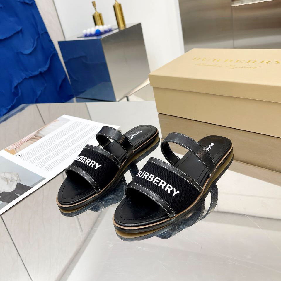 Burberry Logo Print Canvas And Leather Sandals - FashionPlug
