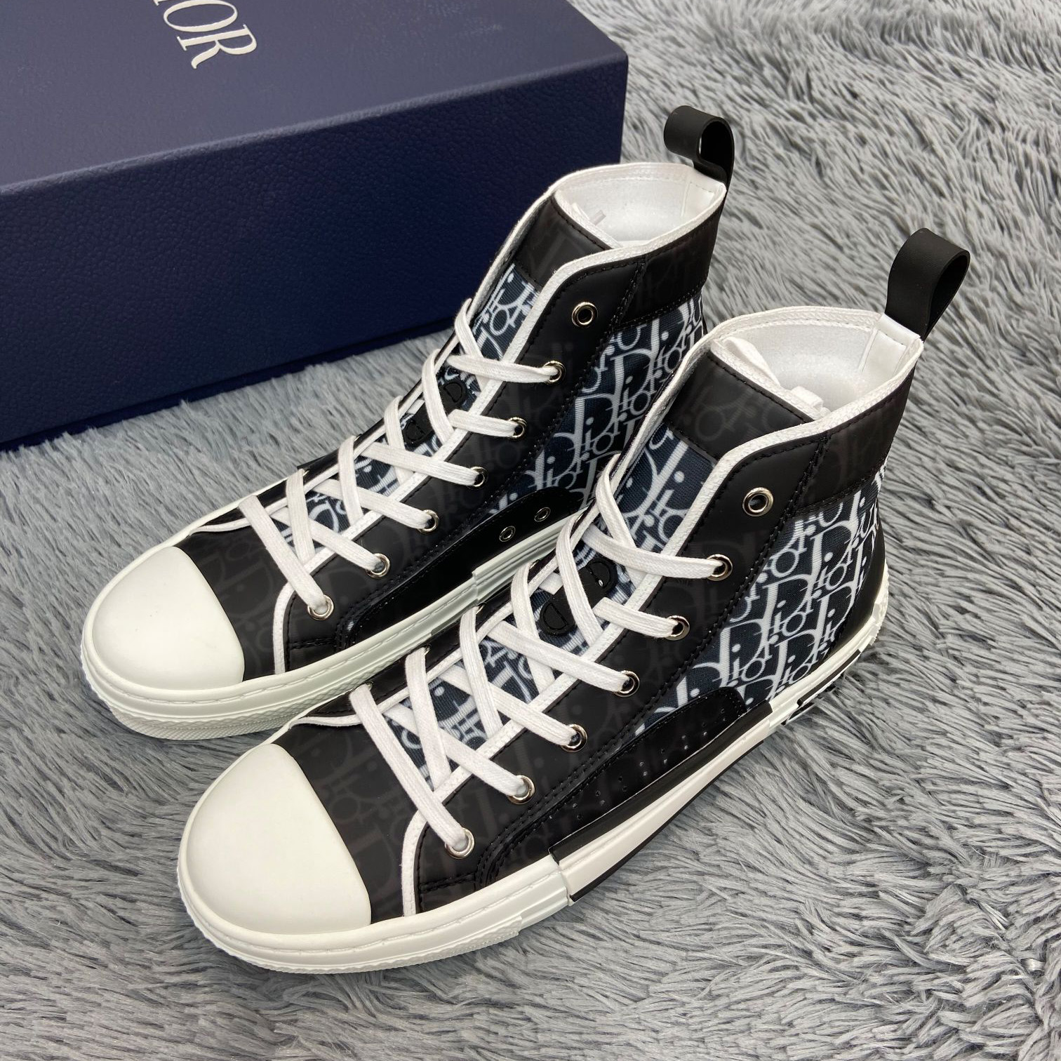 Dior B23 High-Top Sneaker - FashionPlug