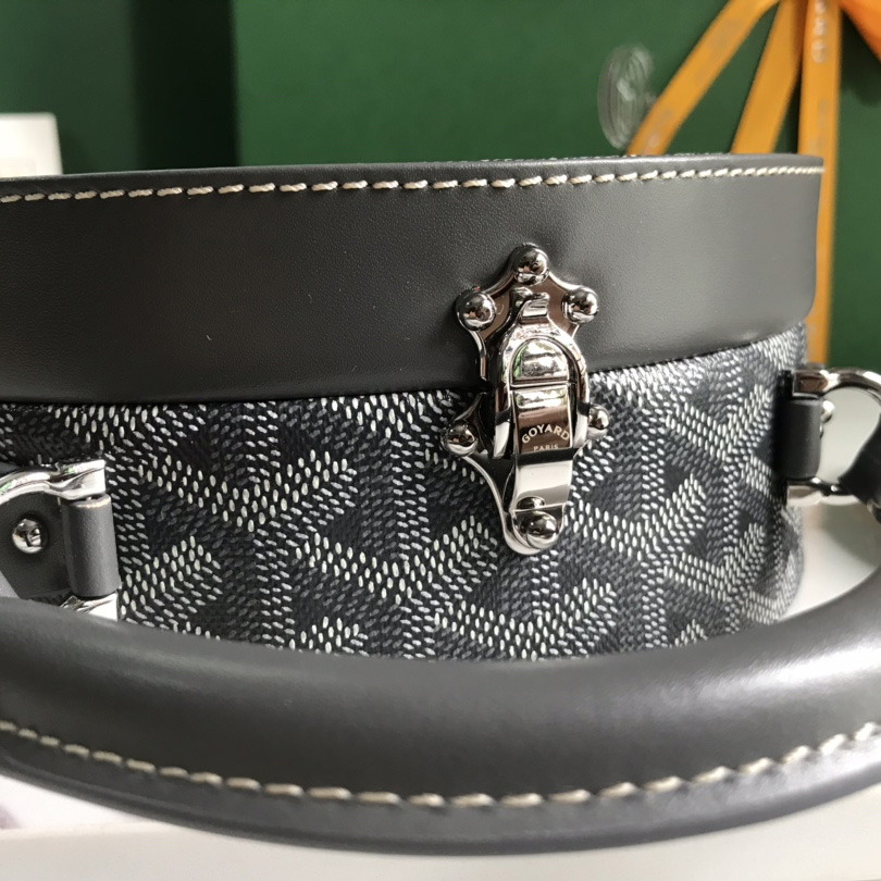 Goyard The Alto Hatbox Trunk Bag(18-16.5-7cm) - FashionPlug