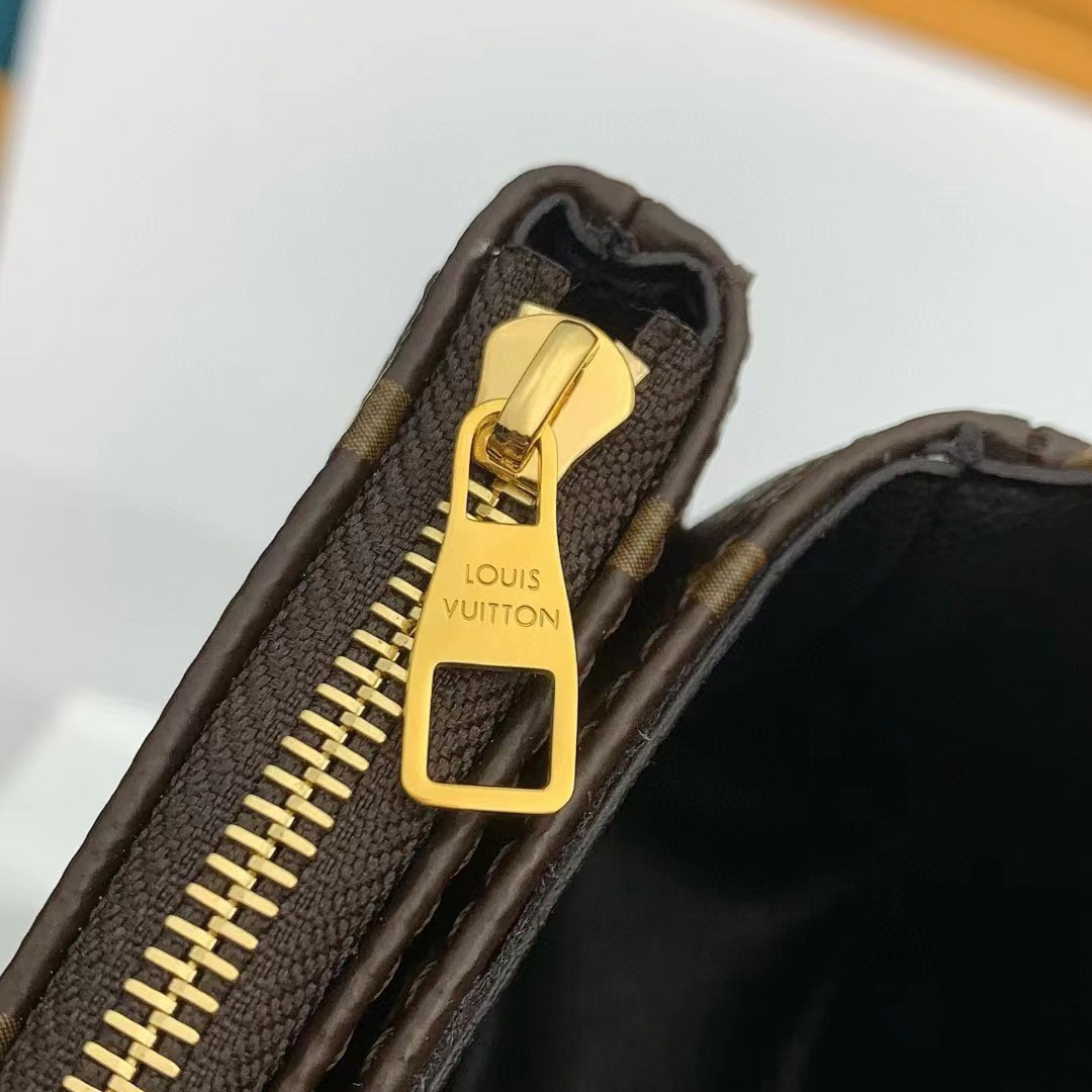 Louis Vuitton Marceau Chain Handbag(24.5-15-6.5cm)     M46126 - FashionPlug