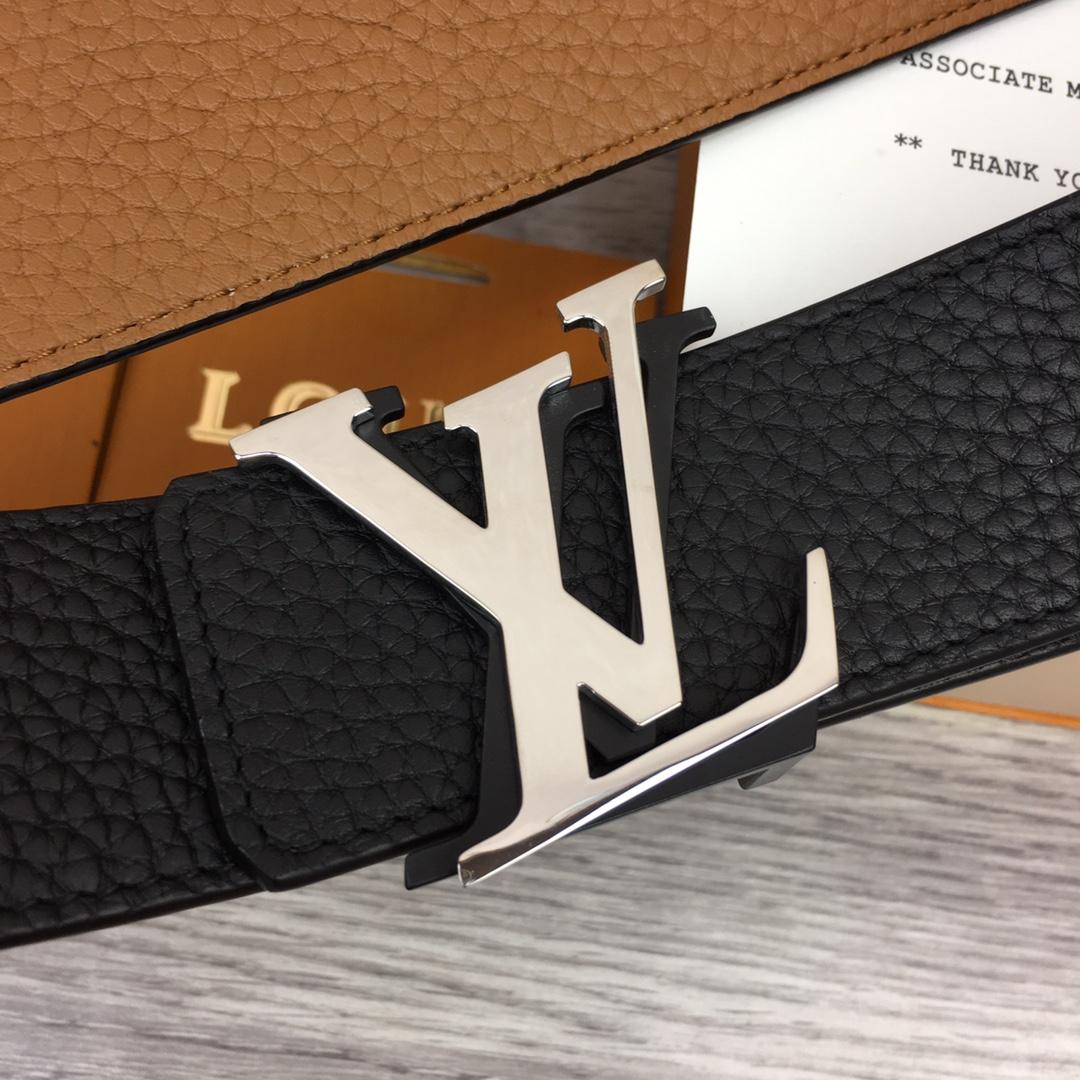 Louis Vuitton  LV Shake 40MM Reversible Belt - FashionPlug