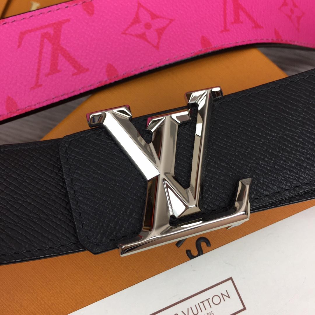Louis Vuitton LV Pyramide 40mm Reversible - FashionPlug