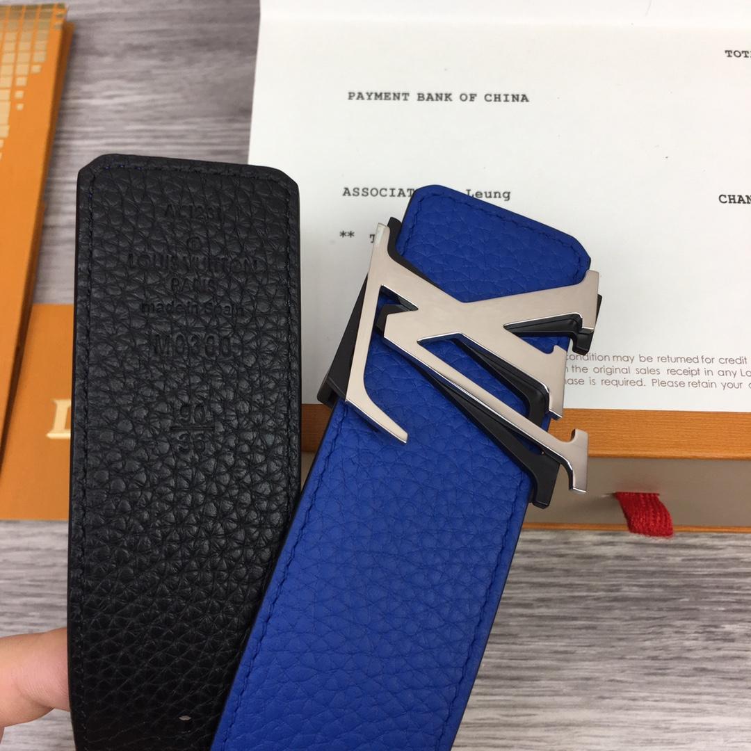 Louis Vuitton  LV Shake 40MM Reversible Belt - FashionPlug