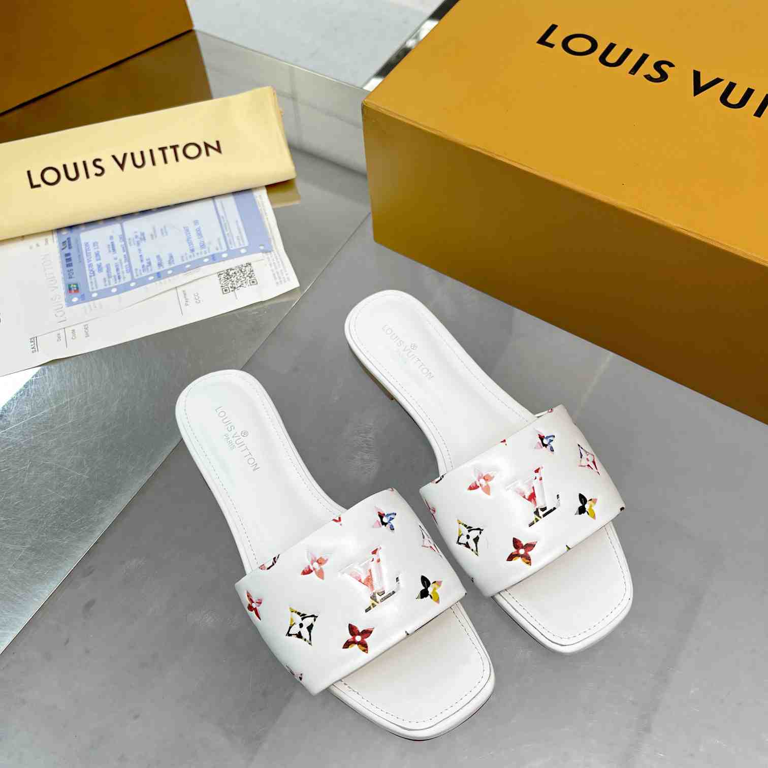 Louis Vuitton Revival Flat Mule     1AAORI - FashionPlug