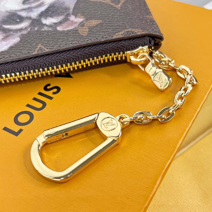 Louis Vuitton Key Pouch     M62650 - FashionPlug