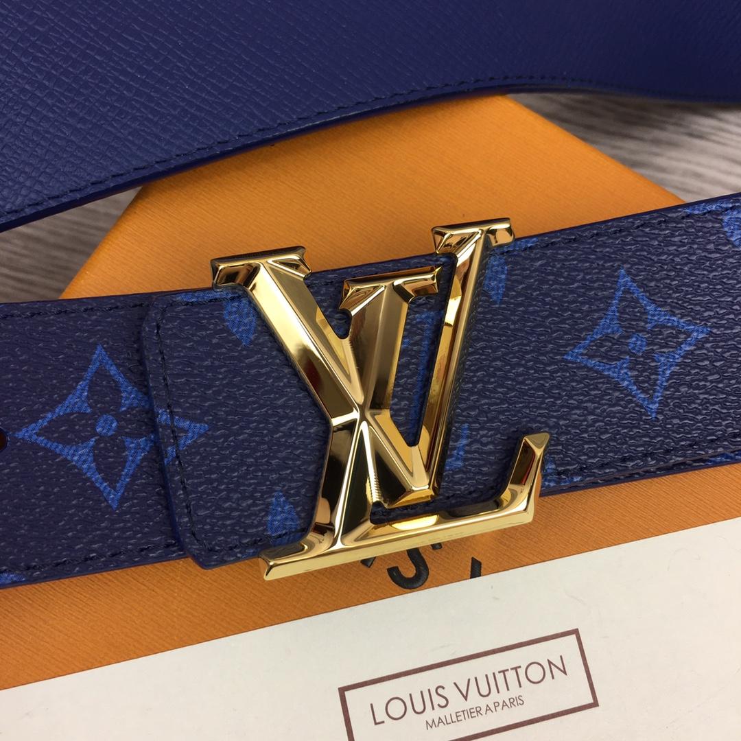 Louis Vuitton LV Pyramide 40mm Reversible - FashionPlug
