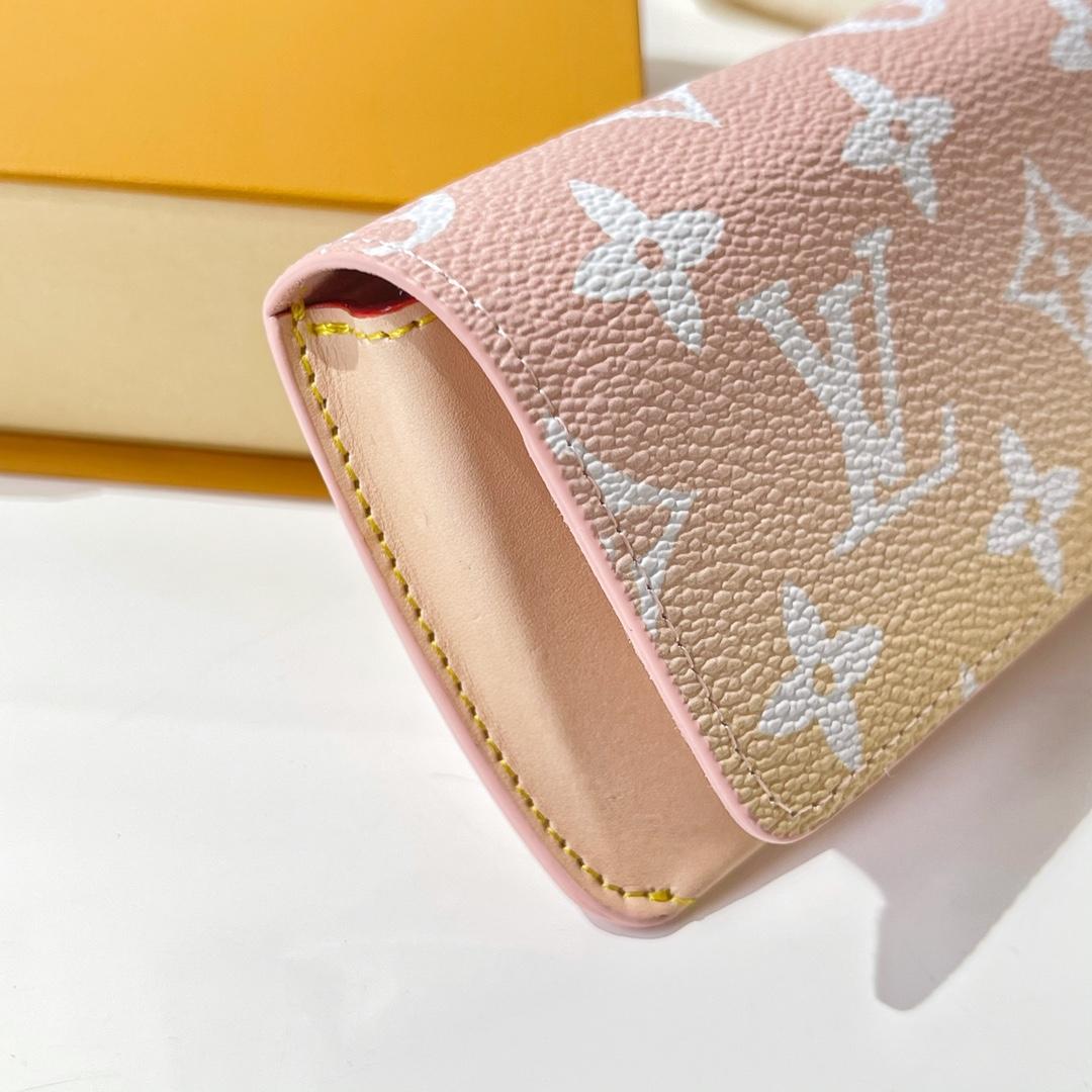 Louis Vuitton Woody Glasses Case   GI0620 - FashionPlug