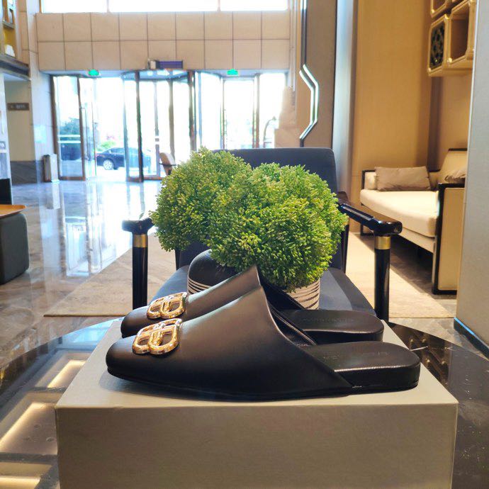 Balenciaga Cosy BB Slide In Black Smooth Calfskin, Aged-Gold Hardware - FashionPlug