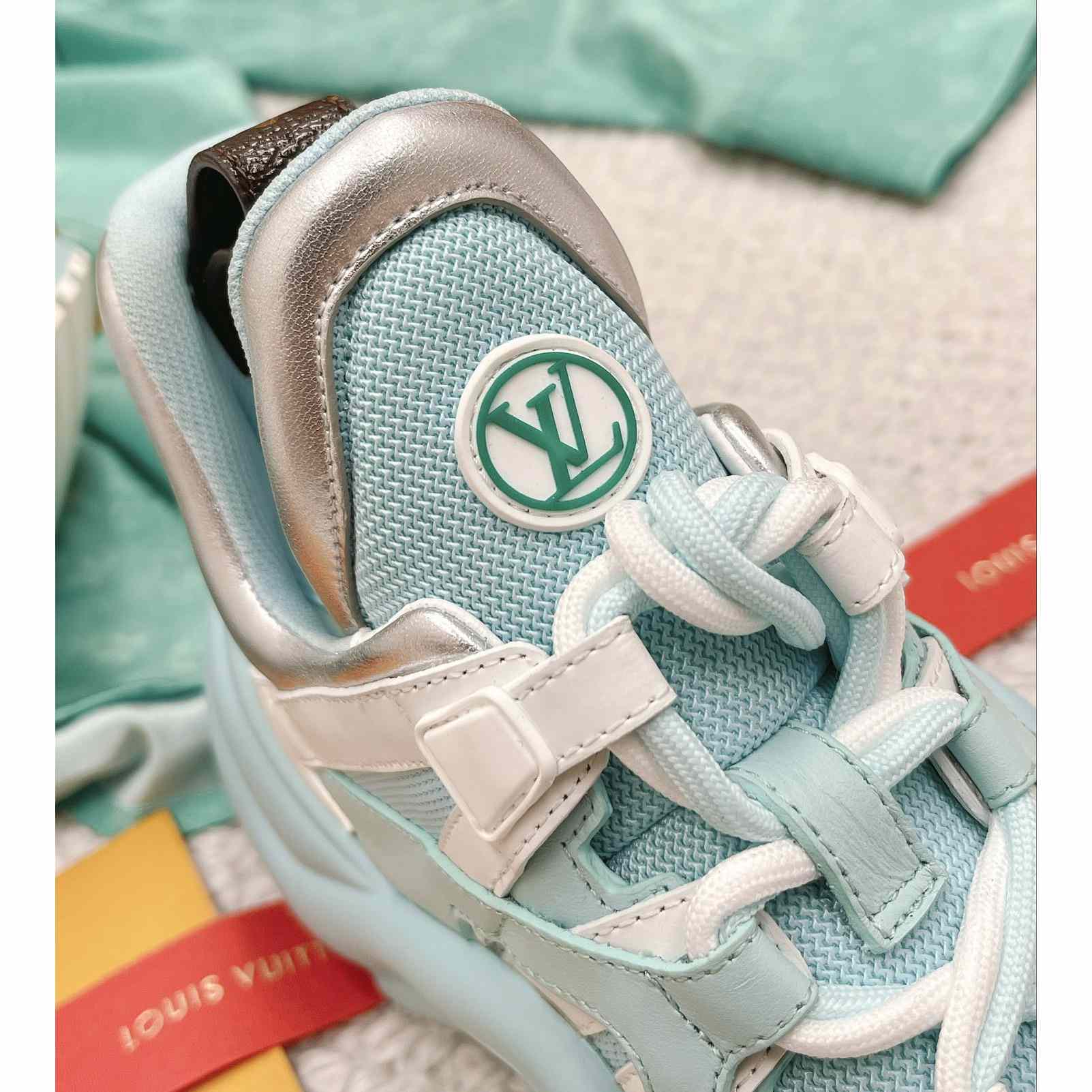 Louis Vuitton LV Archlight Sneaker      - FashionPlug