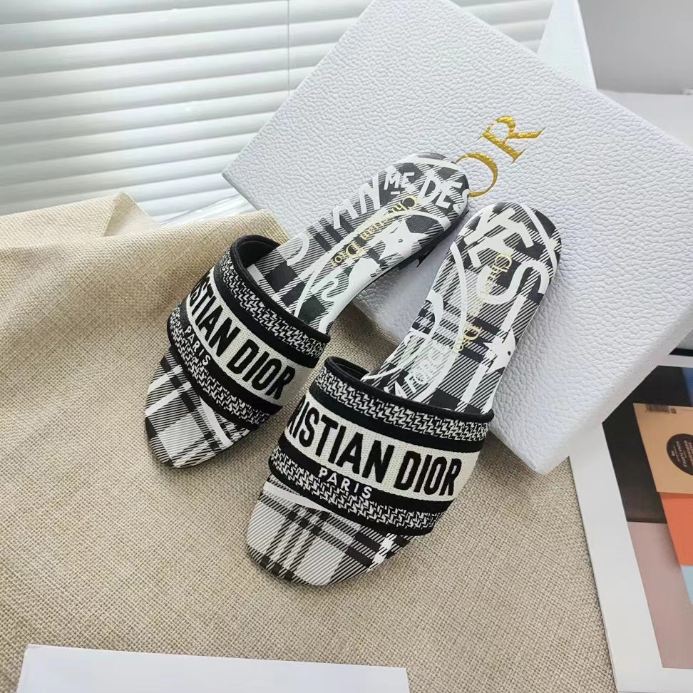 Dior Dway Slide - FashionPlug