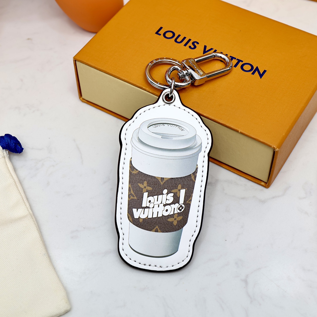 Louis Vuitton Everyday Lv Cup    MP3108 - FashionPlug