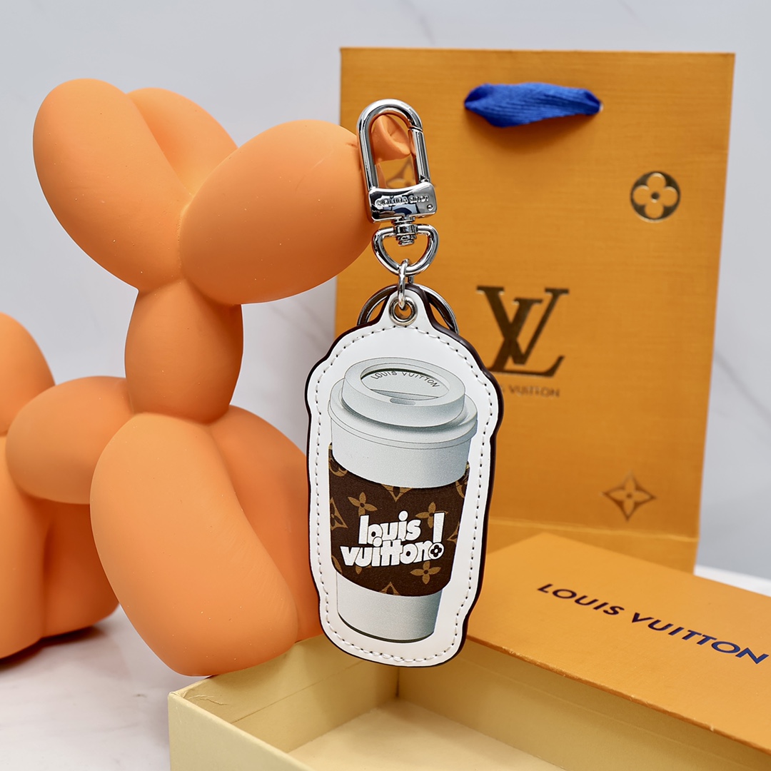 Louis Vuitton Everyday Lv Cup    MP3108 - FashionPlug