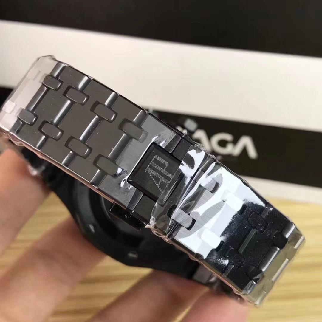 Audemars Piguet  Watch  - FashionPlug
