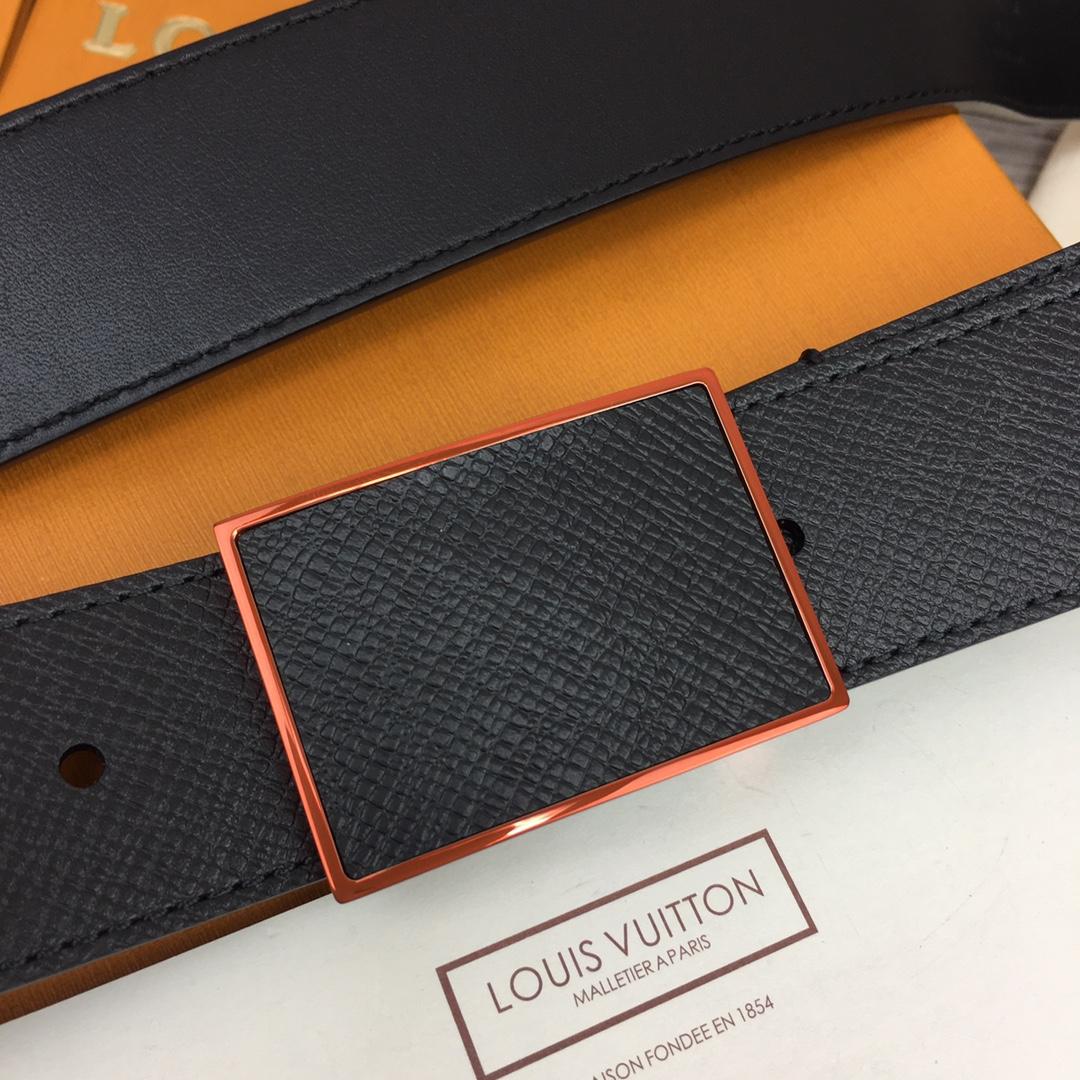 Louis Vuitton 35MM Belt - FashionPlug
