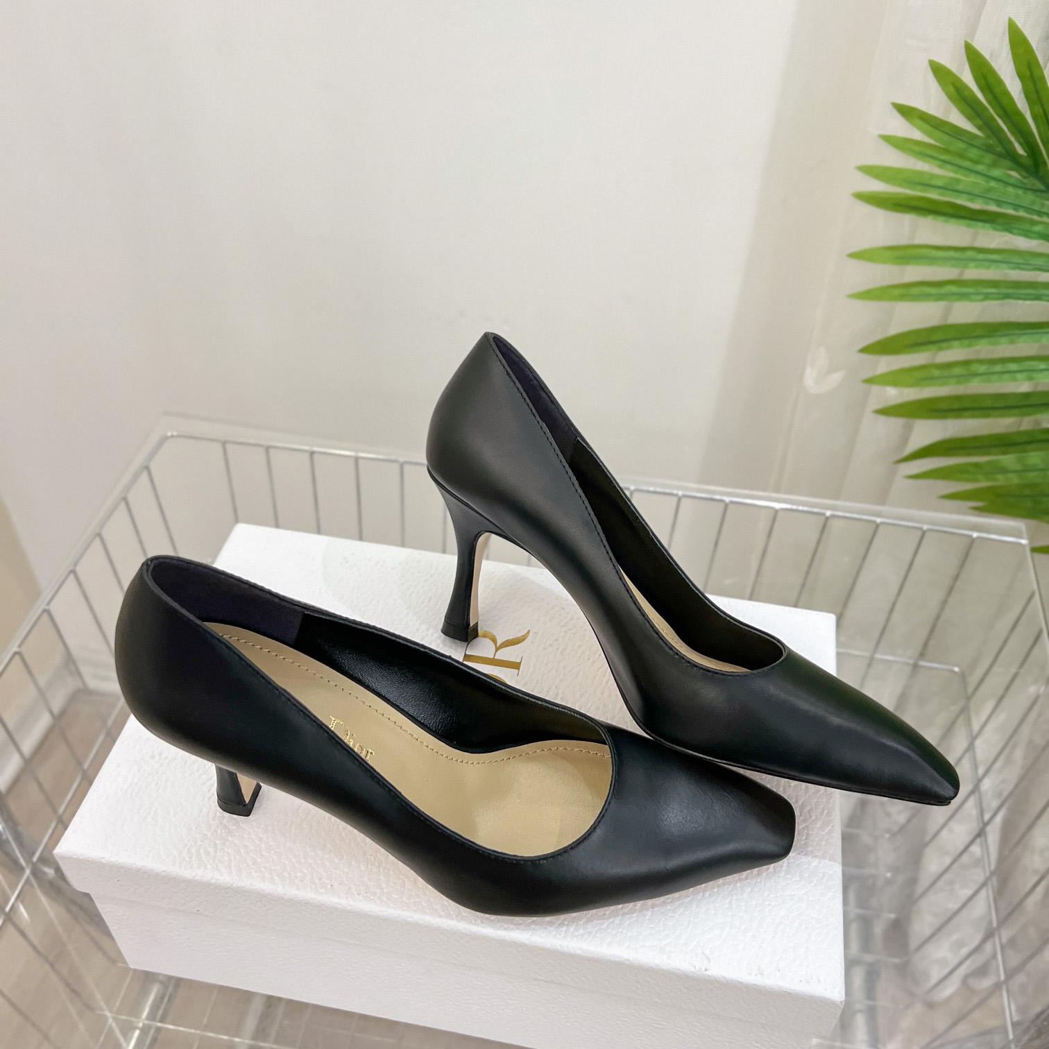Dior Attract Pump - FashionPlug