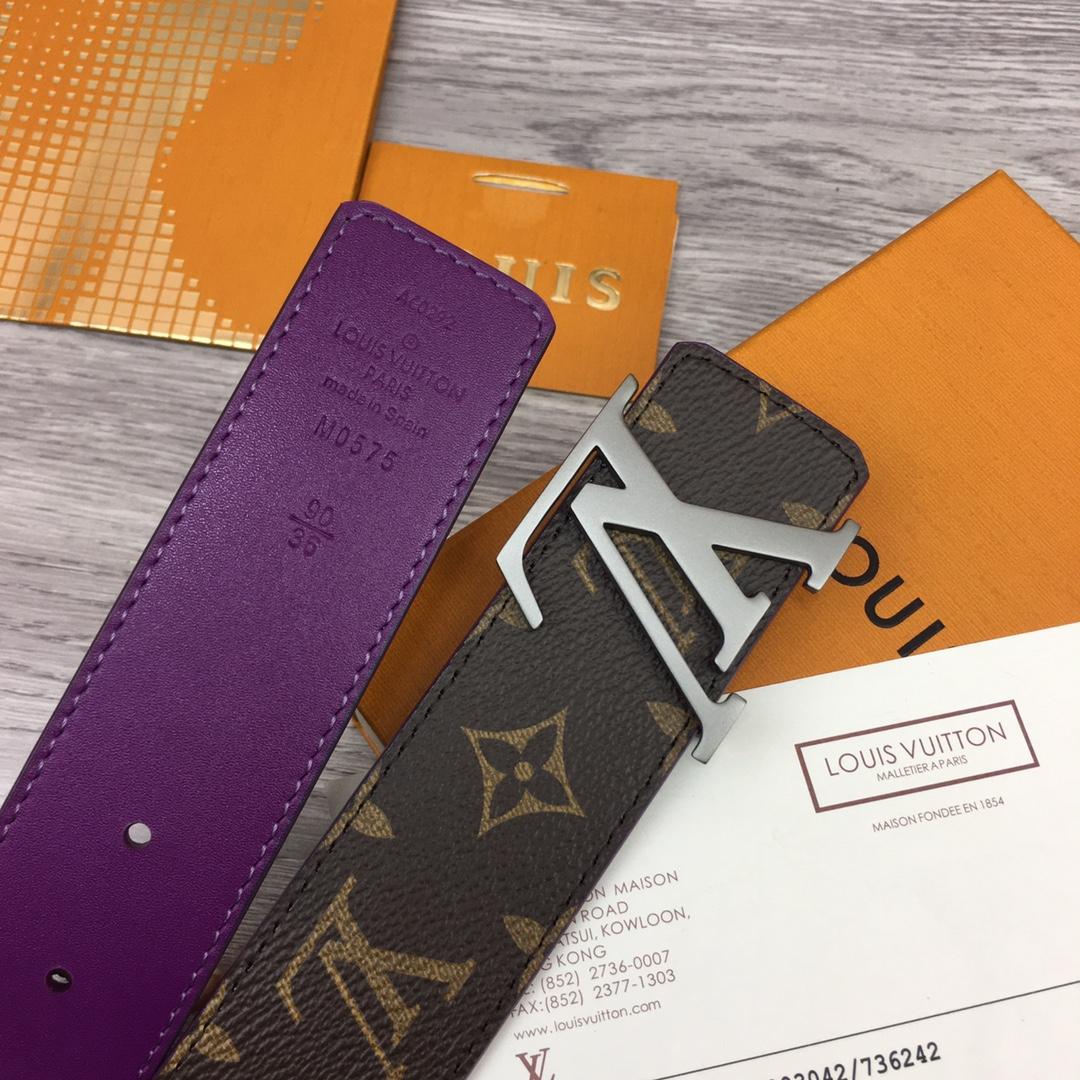 Louis Vuitton LV Initiales 40MM Reversible Belt - FashionPlug