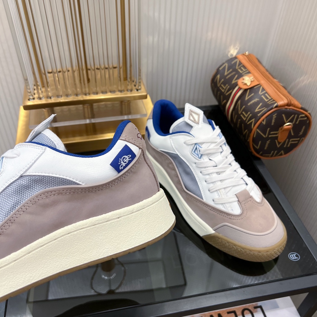 Dior B713 Cactus Jack Dior Sneaker  - FashionPlug