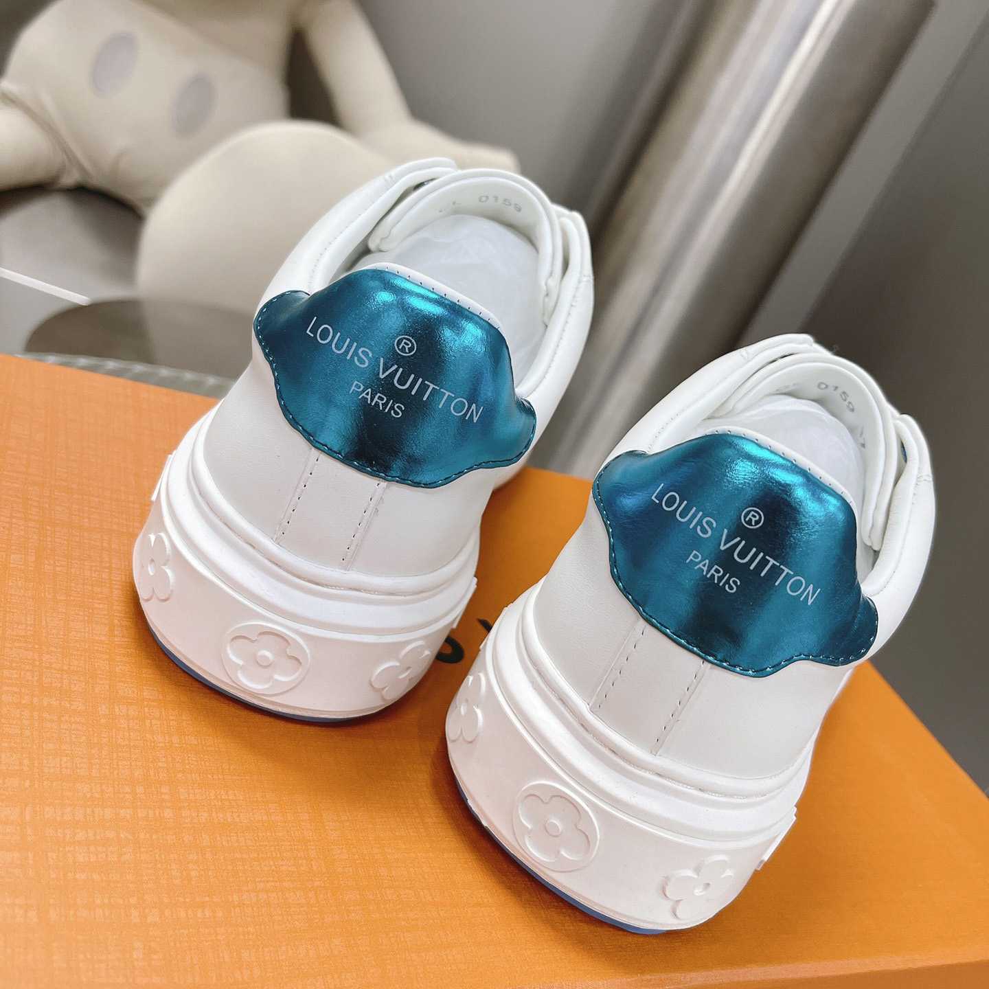 Louis Vuitton Time Out Sneaker    1AADNS - FashionPlug