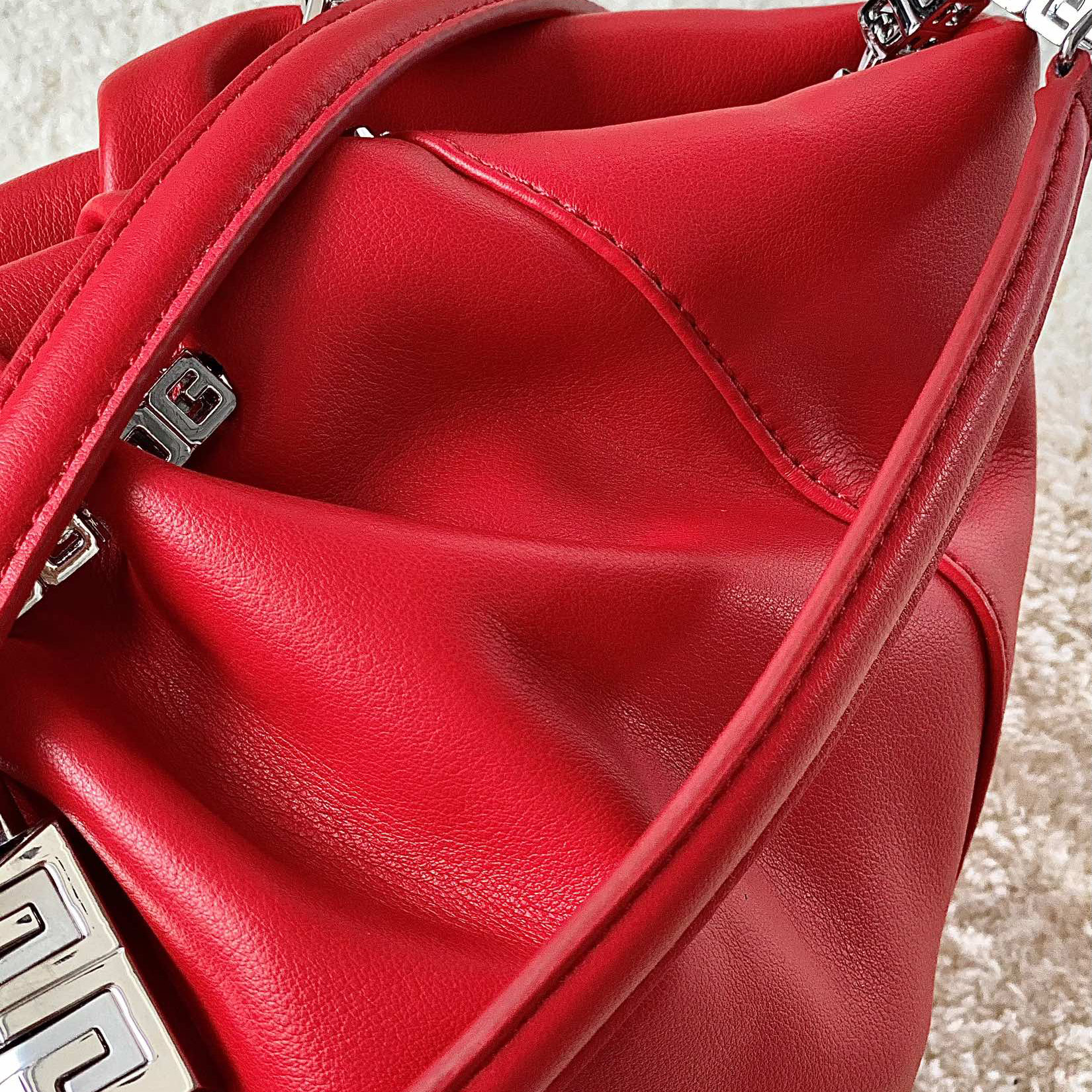 Givenchy Small Kenny Bag In Smooth Leather - Red(32-22-17cm) - FashionPlug