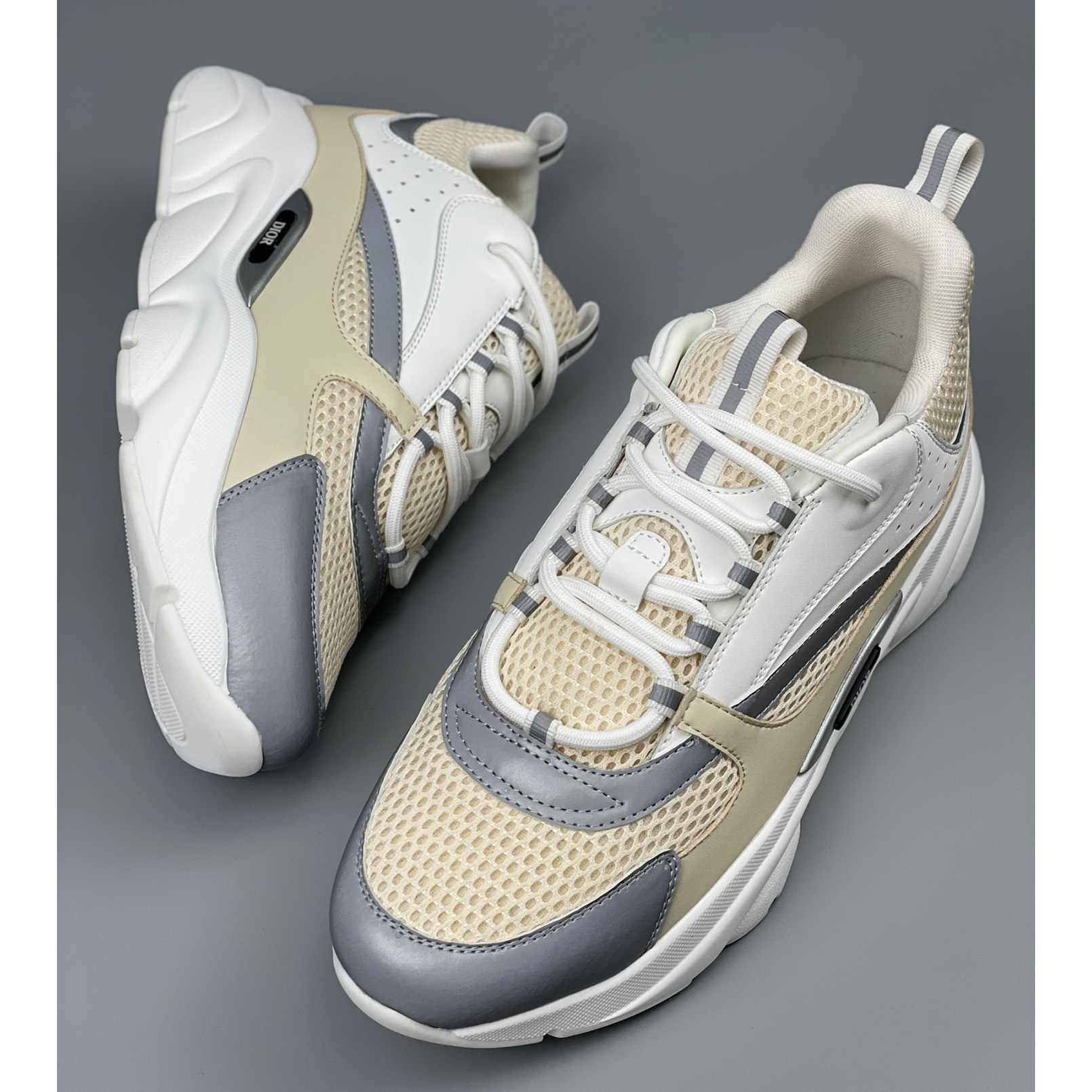 Dior B22 Sneaker  - FashionPlug